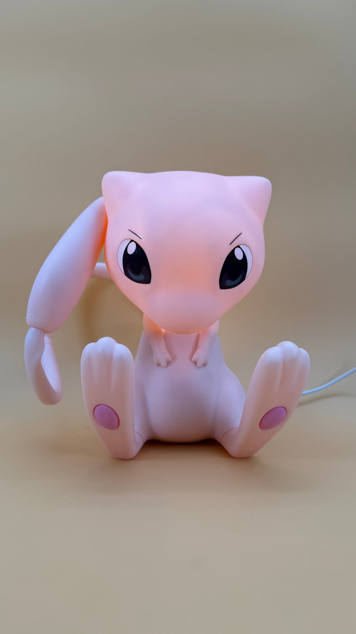 7.5” Mew with Movable Tail USB Desk Lamp Light