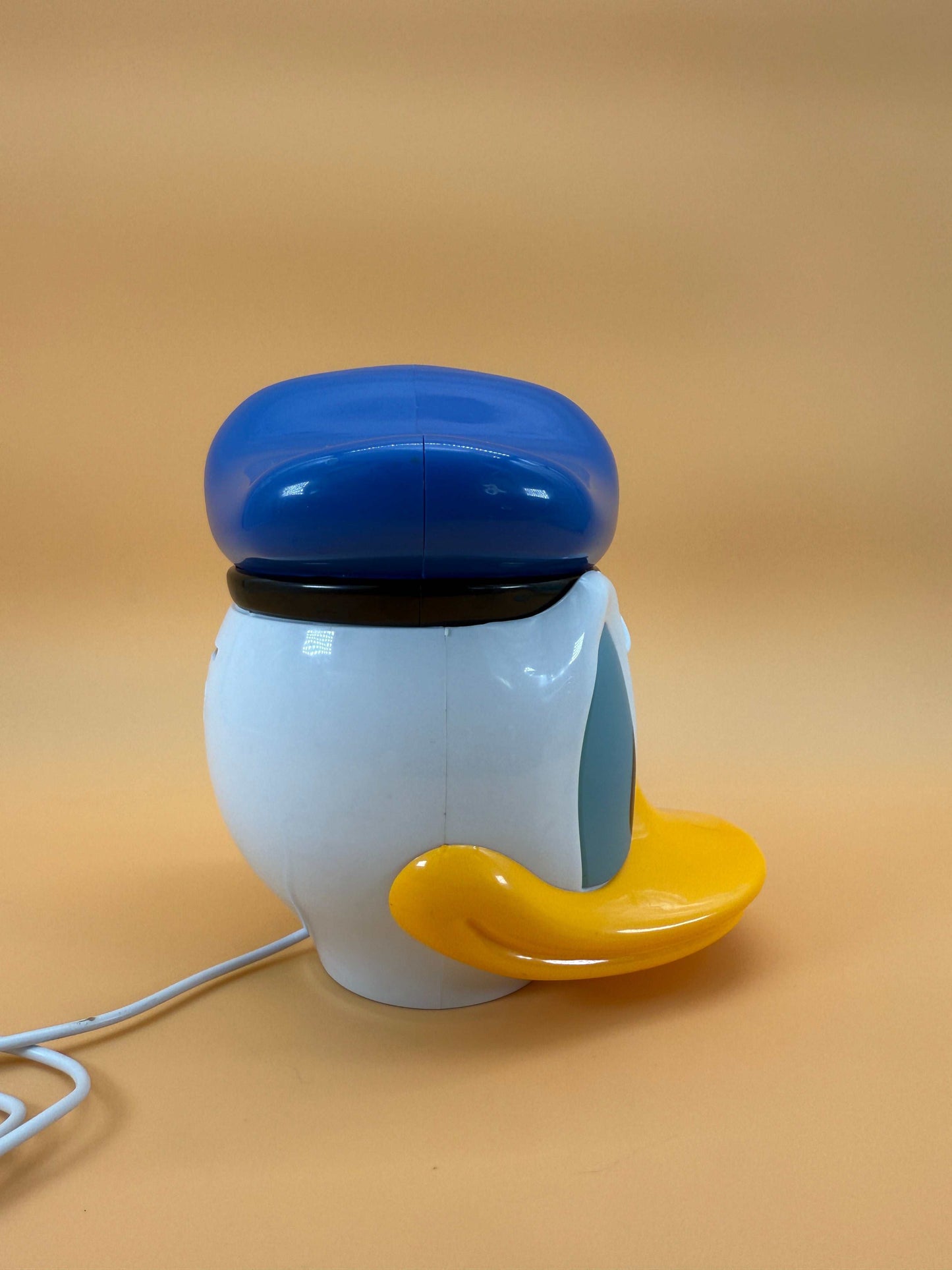 6" Disney Donald Duck USB desk lamp with built-in cord, limited edition.