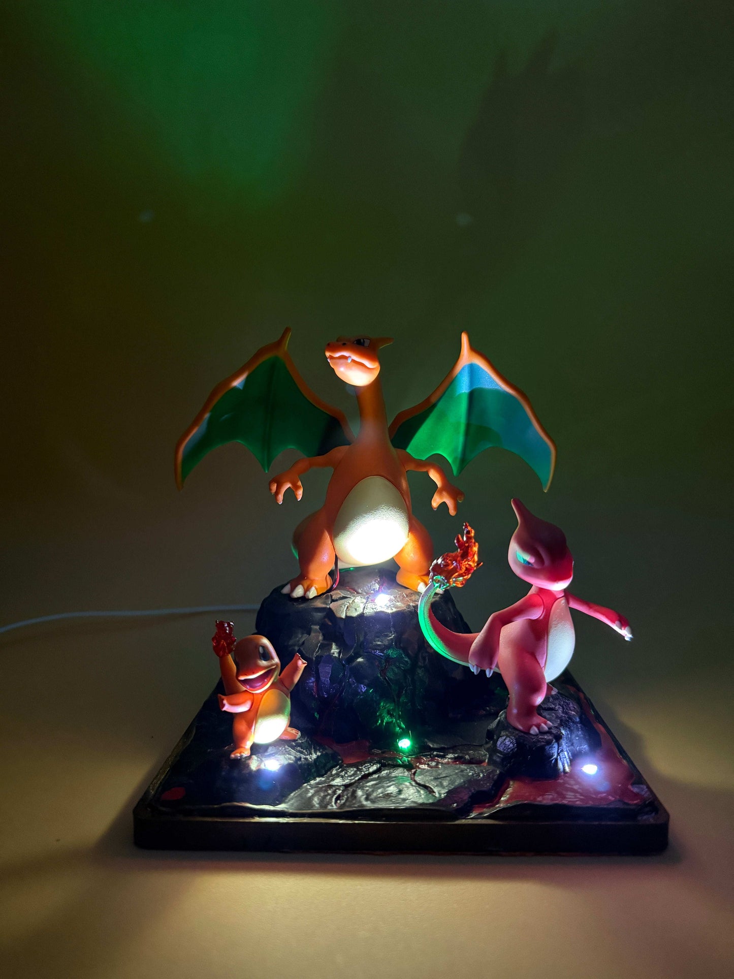 6" Charizard Charmeleon Charmander square statue USB desk lamp with glowing characters, unique home decor.