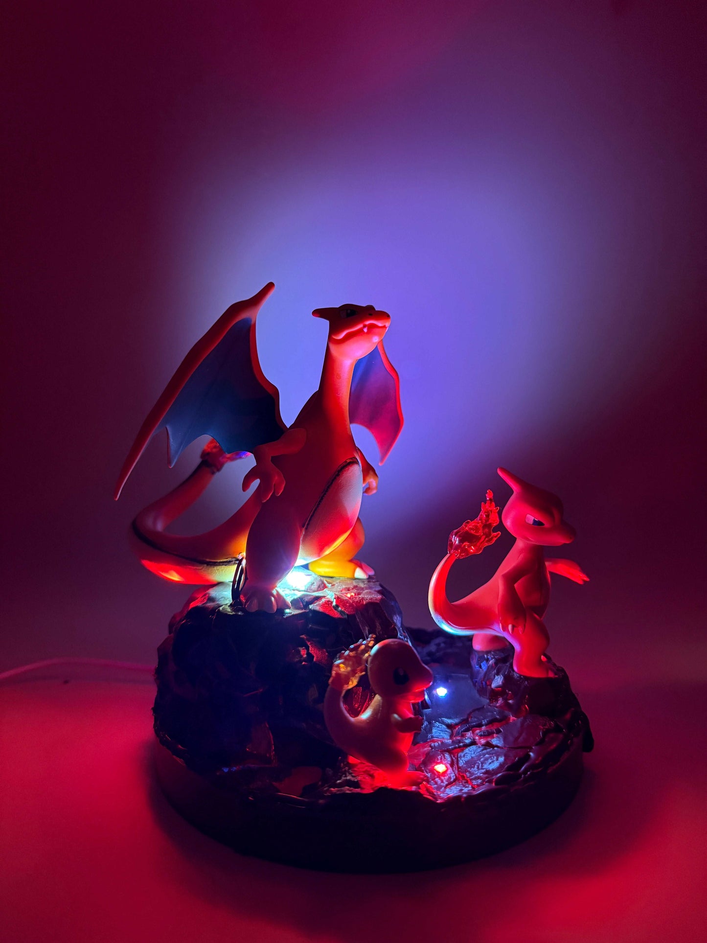 6" Charizard Charmeleon Charmander USB Desk Lamp with glowing Pokémon figures.