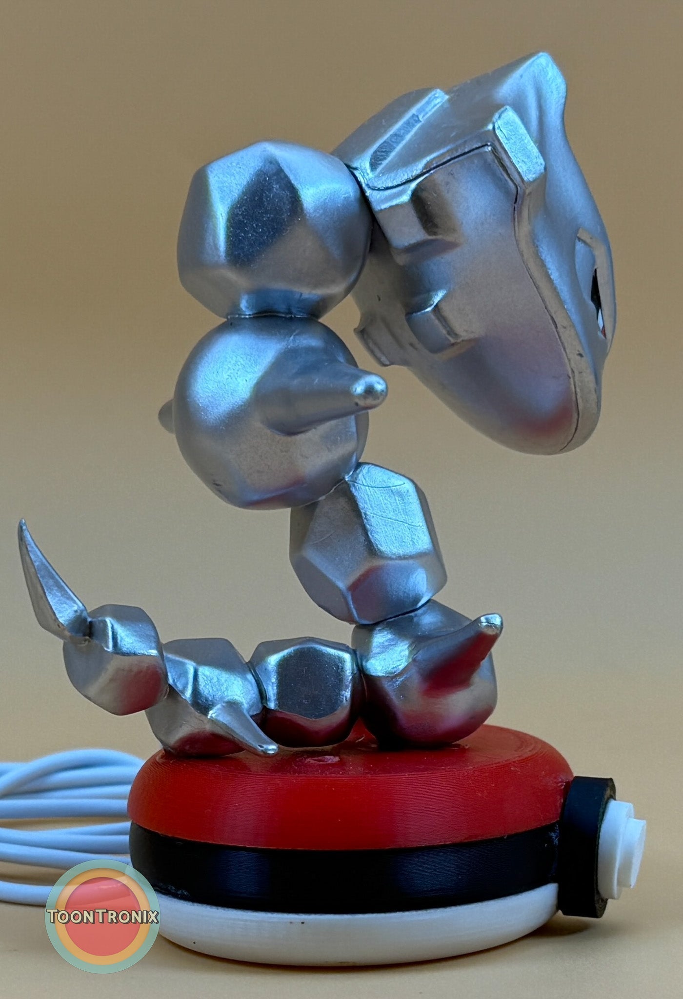 4-inch Steelix Pokemon statue USB desk lamp on Pokeball base with built-in USB cord