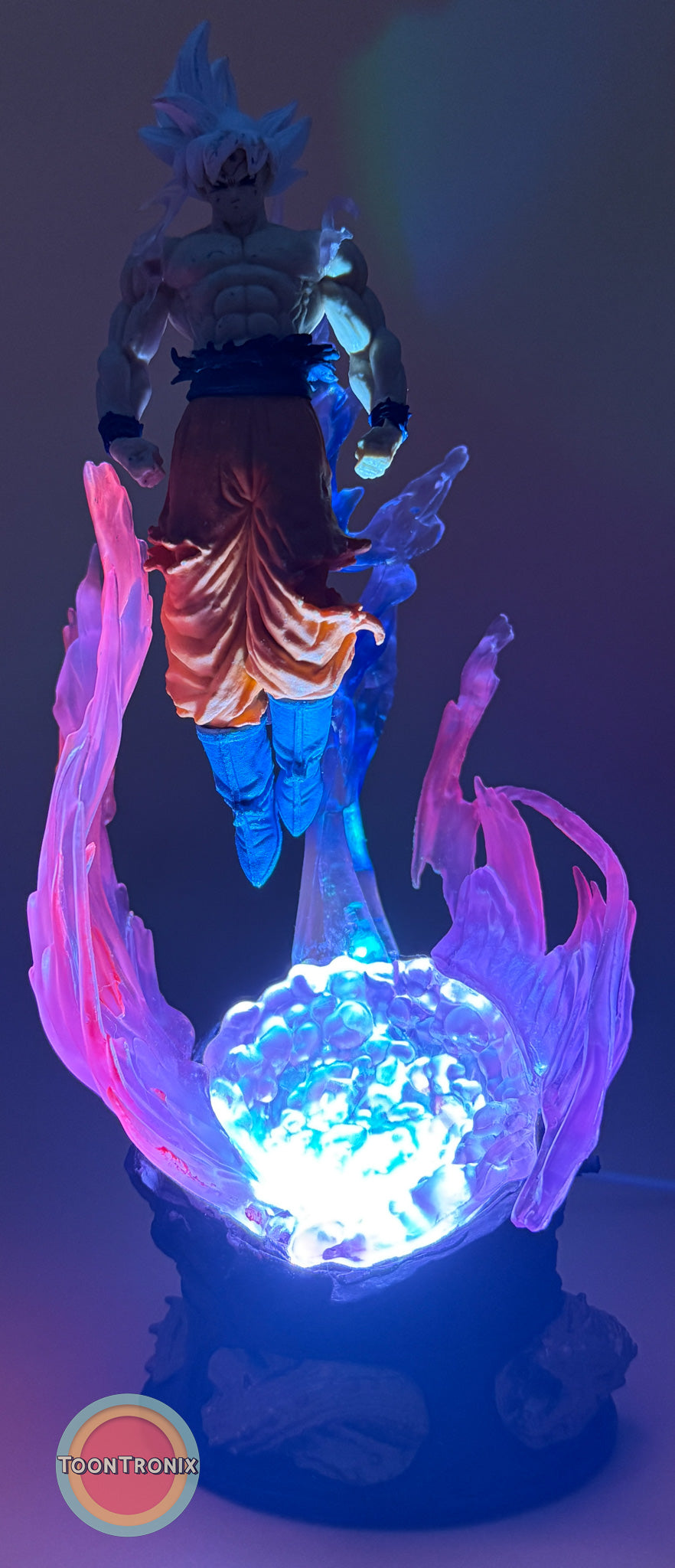 9" Dragonball Z Goku statue USB desk lamp with glowing energy effects and blue and pink lighting