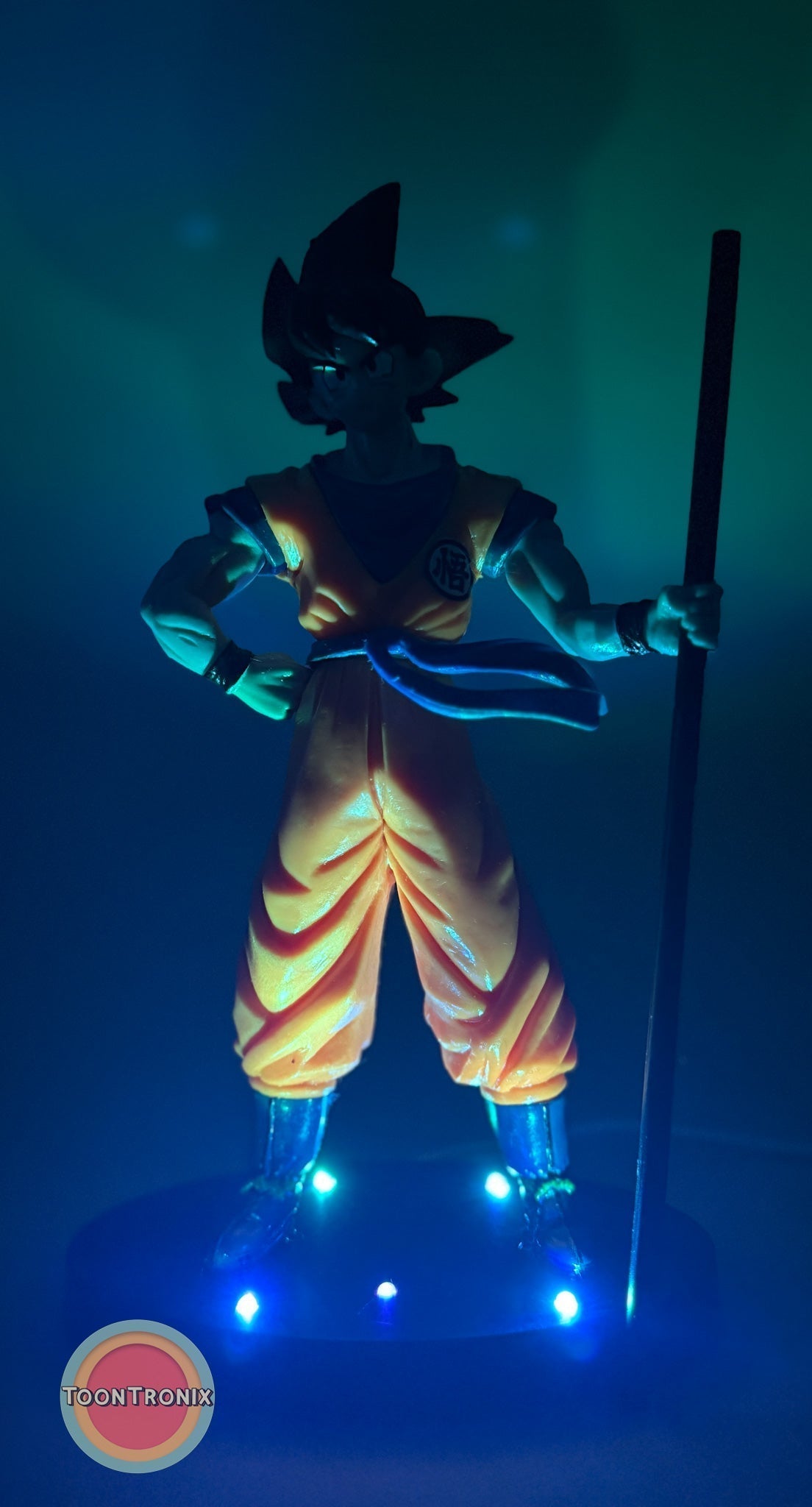 8" Dragonball Z Goku statue desk lamp with USB cord and blue LED lights