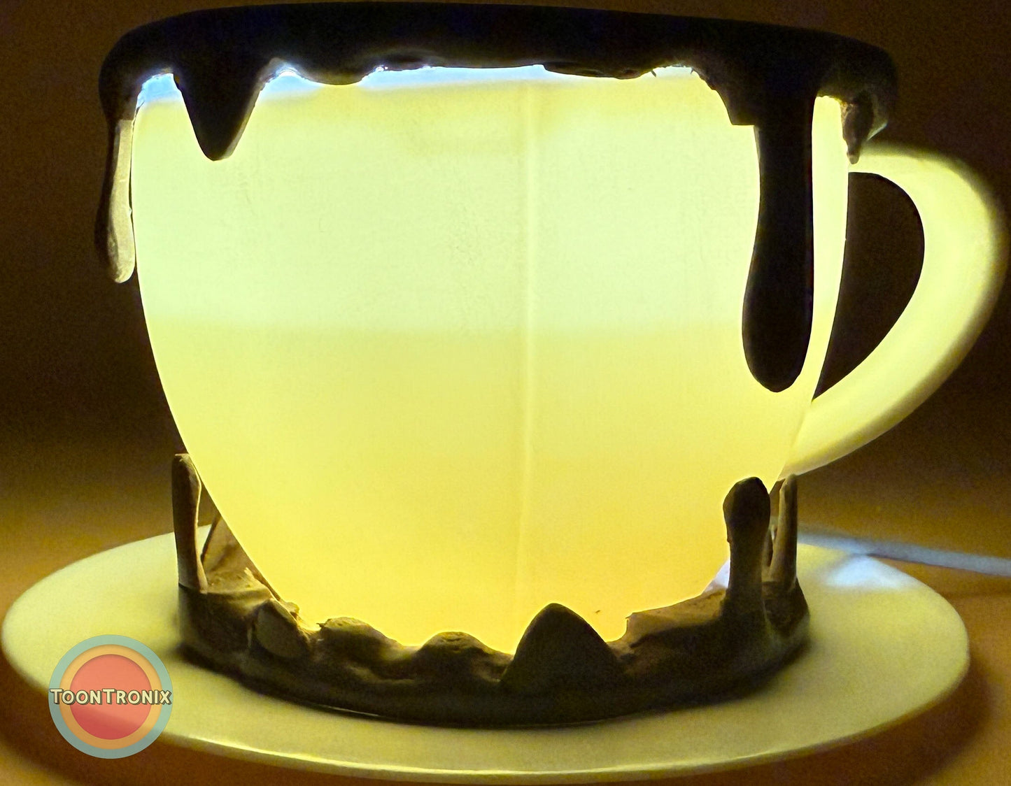 6" or 9" coffee desk lamp shaped like a glowing coffee cup with dripping design and built-in USB cord