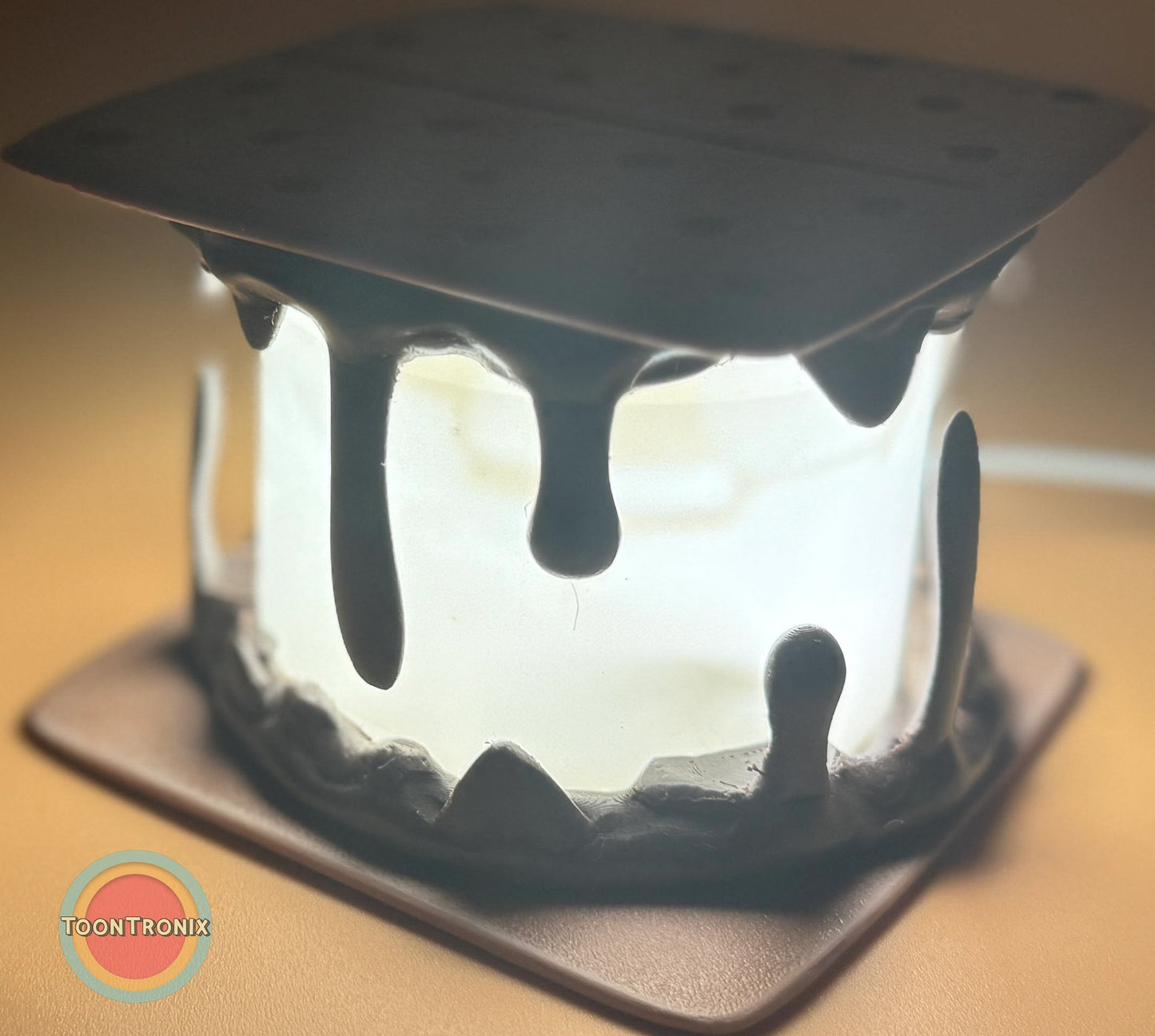 6 or 9 inch smores desk lamp with retro cartoon design and USB power cord