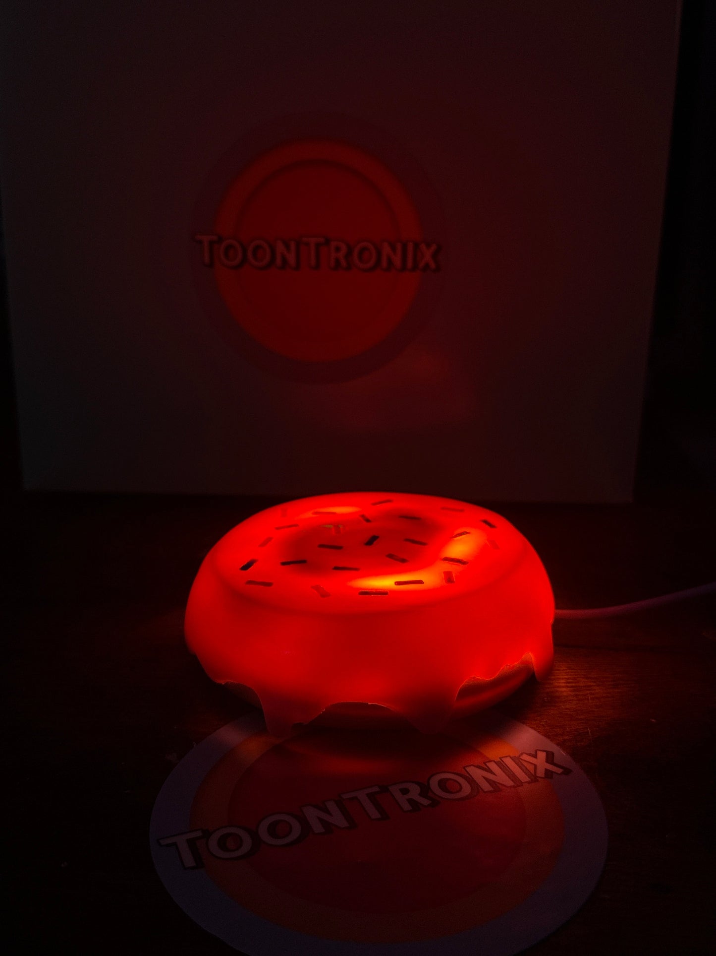 6" or 9" flat donut LED desk lamp with vibrant cartoon design and USB power