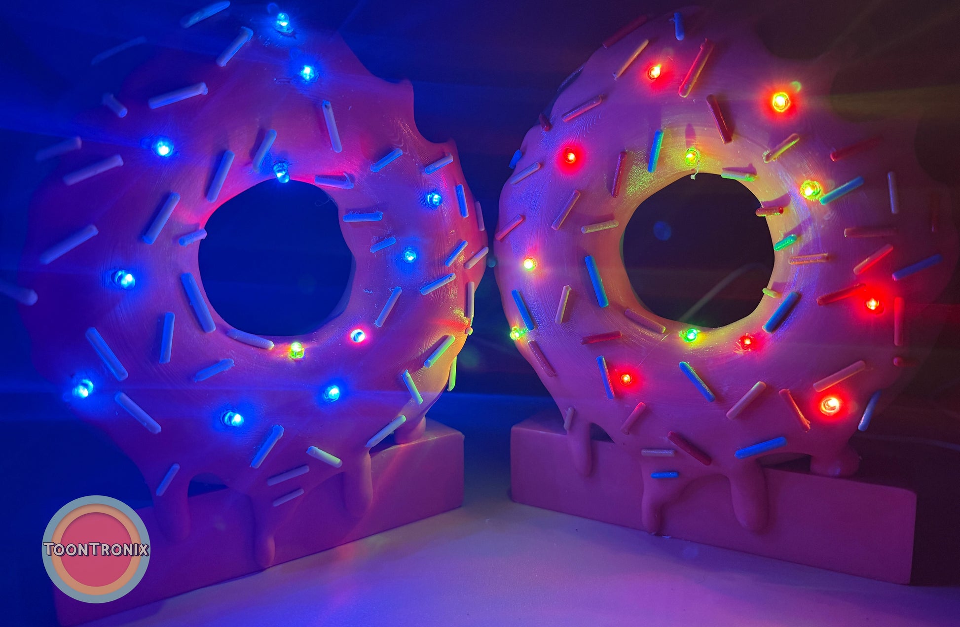 6" or 9" donut-shaped desk lamps with colorful LED sprinkles, retro cartoon style, USB powered