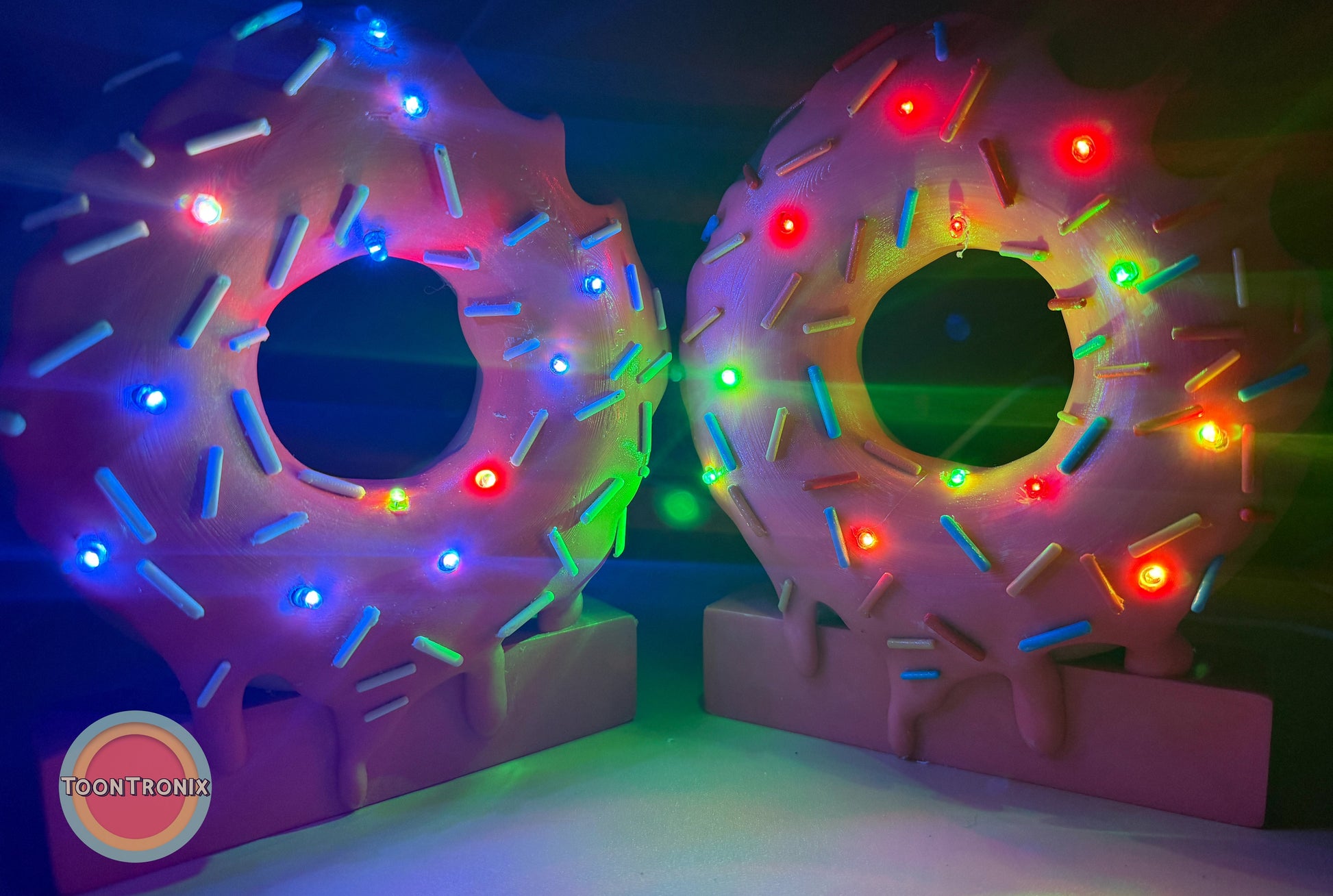 6" or 9" donut desk lamps with colorful LED sprinkles and retro design on stands