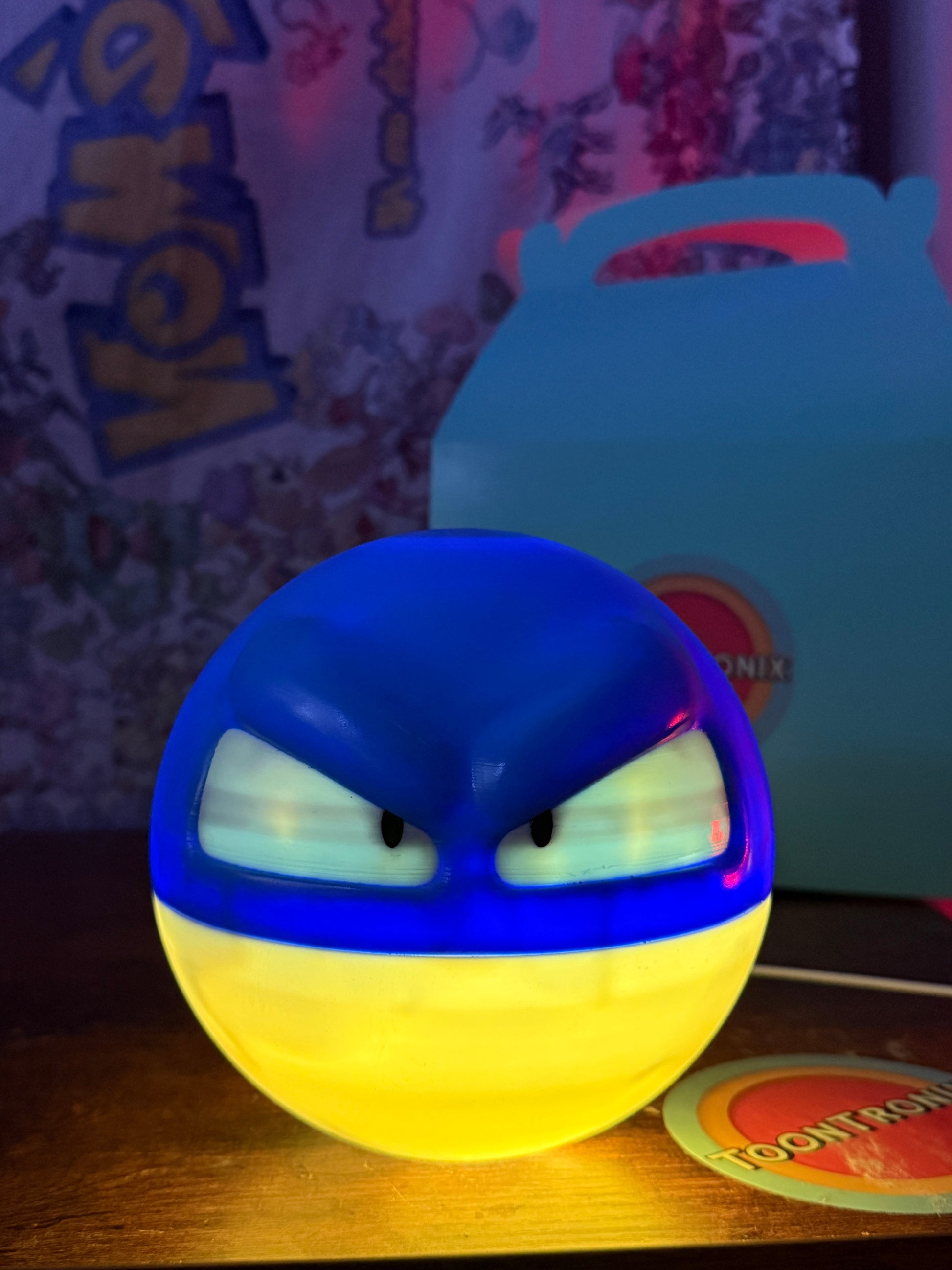 6" Shiny Voltorb Pokemon desk lamp with USB light and wood-like finish